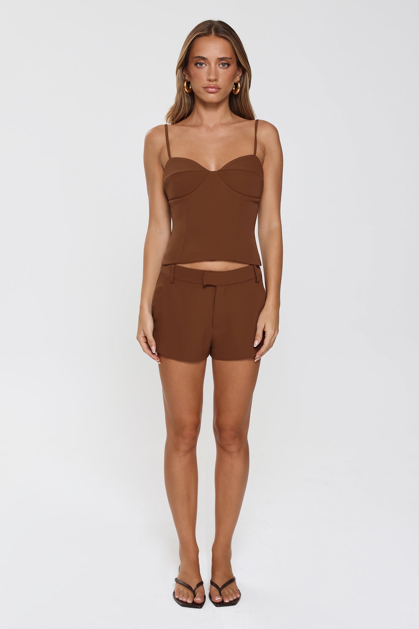 Polished Minimal Tailored Shorts Brown