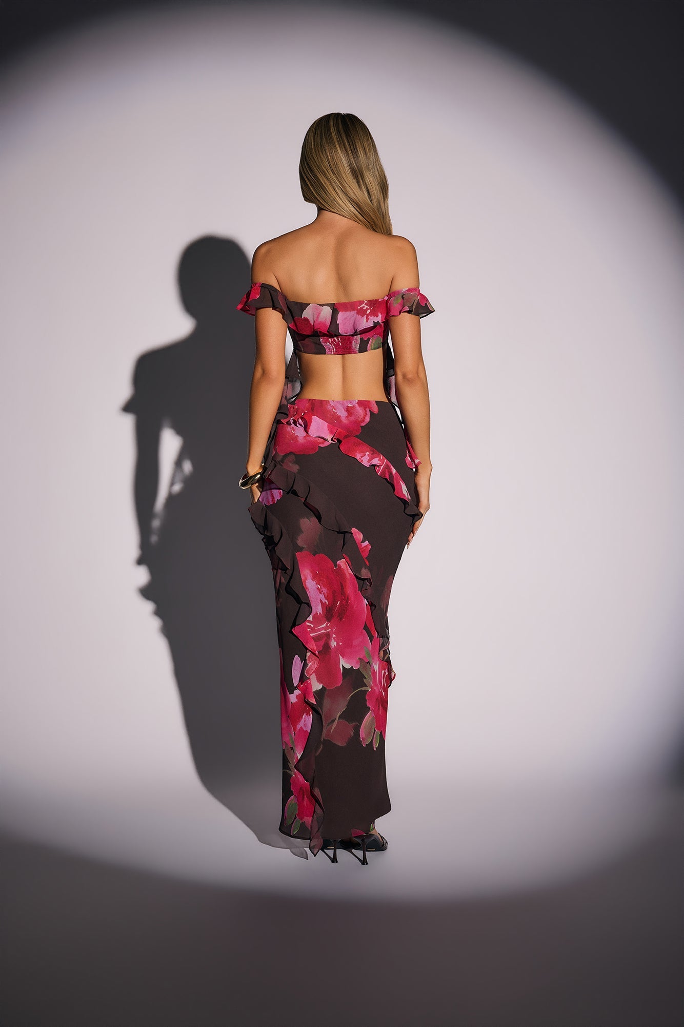 Kissed By Sun Off Shoulder Crop Top Jardin Floral Print