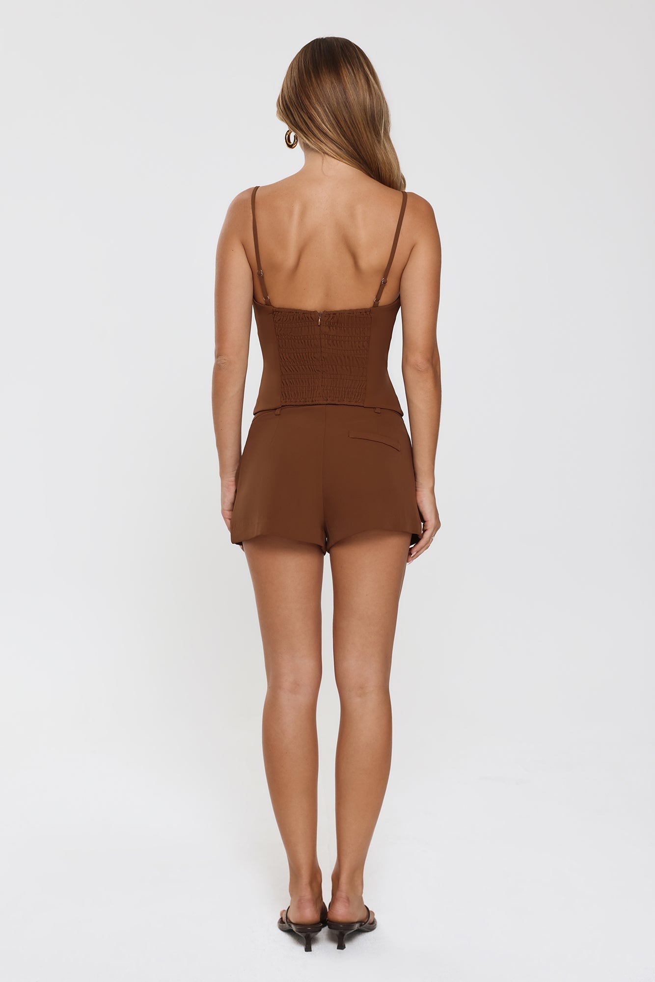 Polished Minimal Tailored Shorts Brown