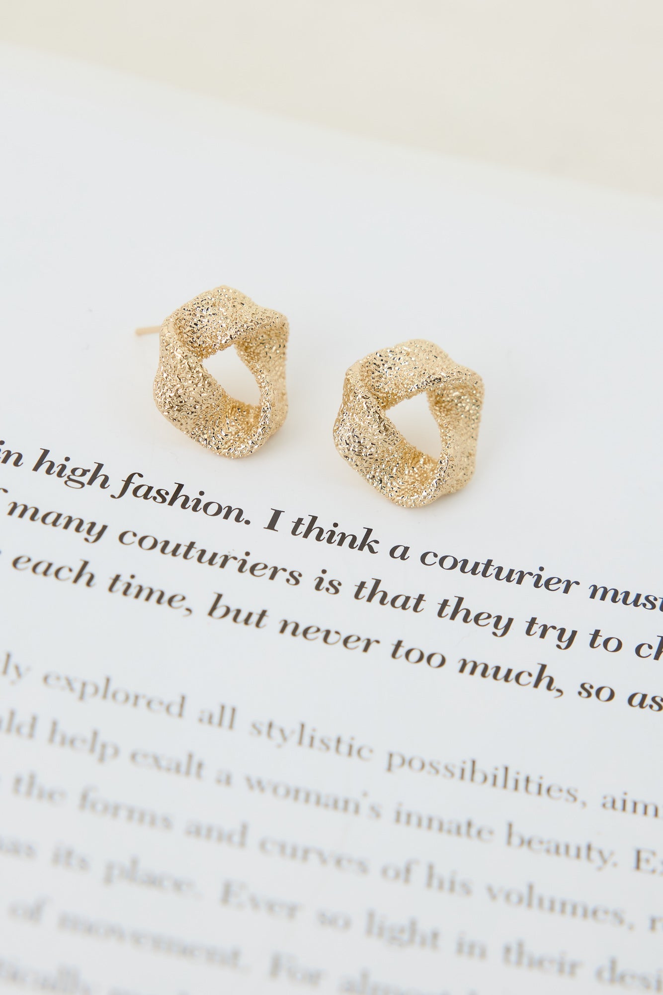 Pure And Simple Earrings Gold