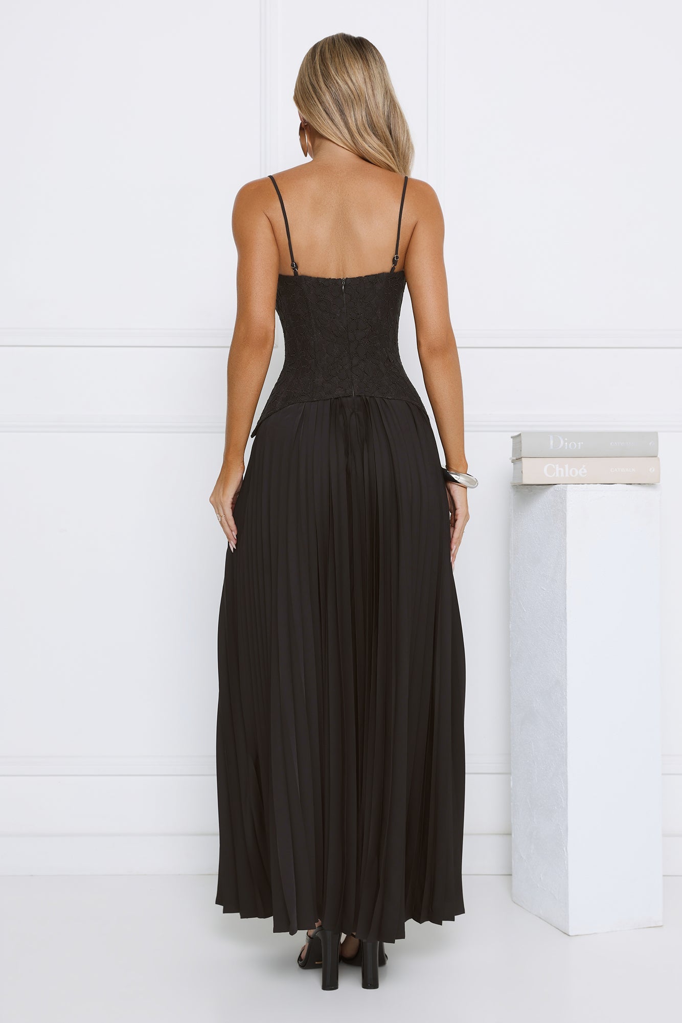 Antique Roses Lace Maxi Dress Black
