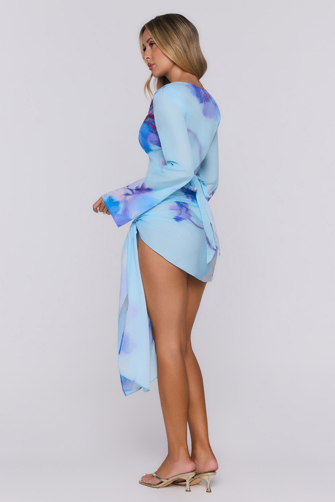 Wave Kiss Sarong Blue