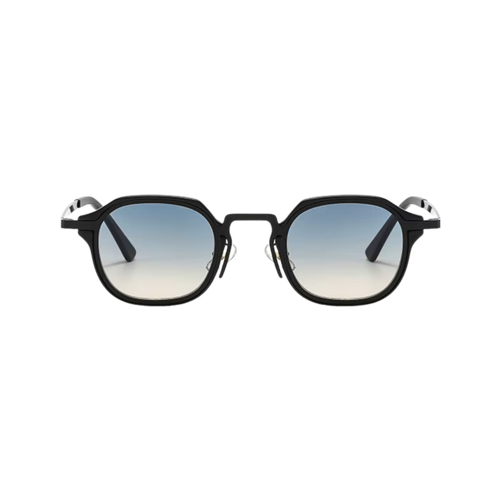 Sunglasses – Tbilisi
