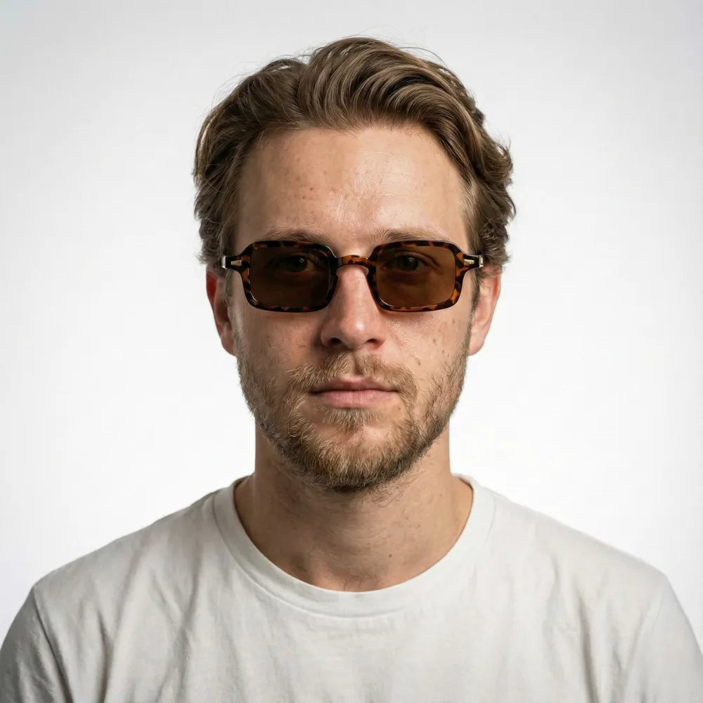 Sunglasses (Style 061037)